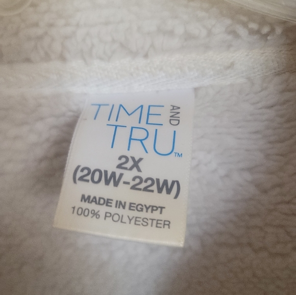 Time and Tru women's fleece jacket. - Picture 4 of 4